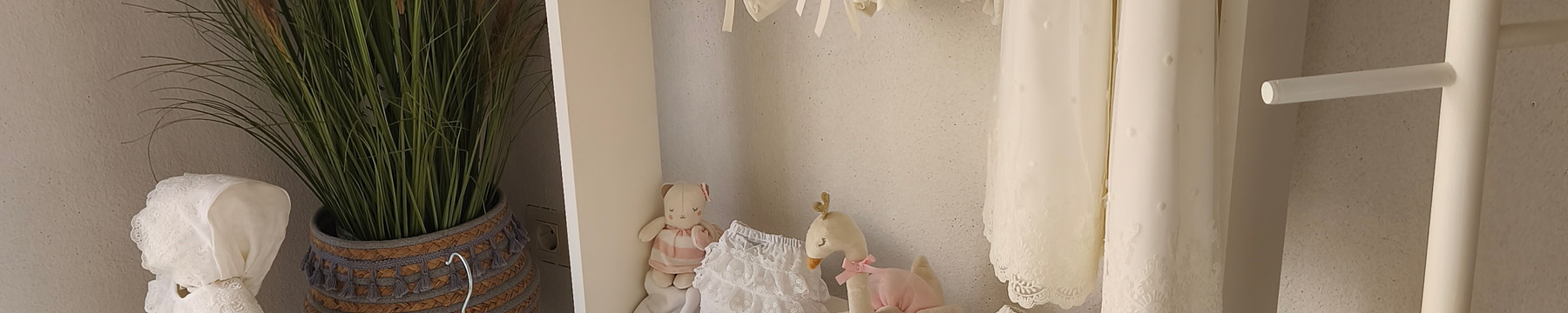 Pequeños Encantos