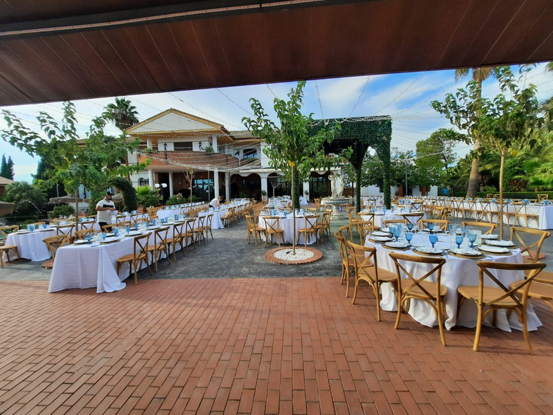 Sabores del Condado Catering 1