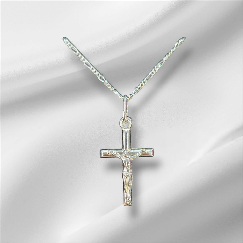 CRUCIFIJO EN PLATA DE PRIMERA LEY
