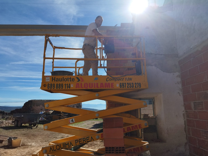 Construcciones y Derribos Pacheco 15