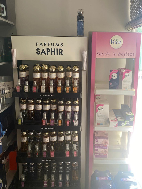 Perfumería Caprichos MC 1