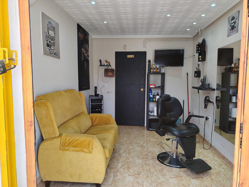 Studio Barber 2