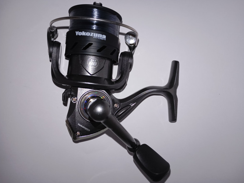 Carrete de pesca. Modelo Yokozuna Sarter 3000