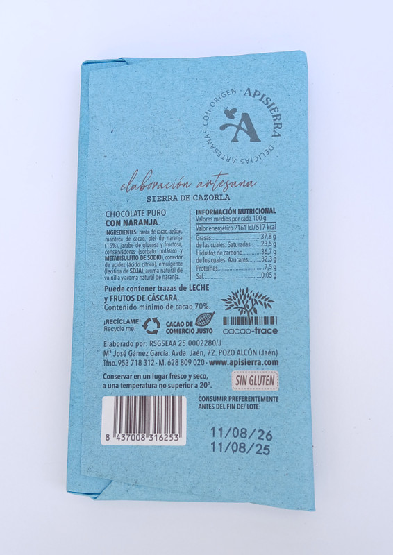 Tableta de chocolate con 70% de cacao, sabor naranja.